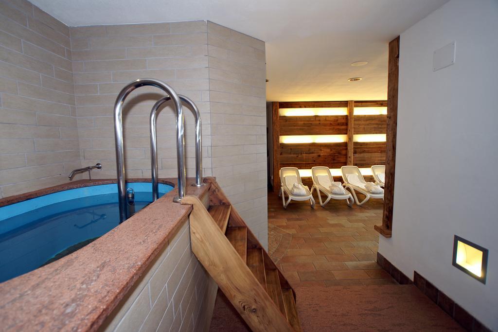 Sporting Aparthotel San Martino Di Castrozza Kültér fotó