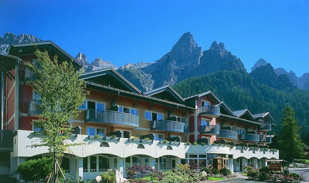 Sporting Aparthotel San Martino Di Castrozza Kültér fotó