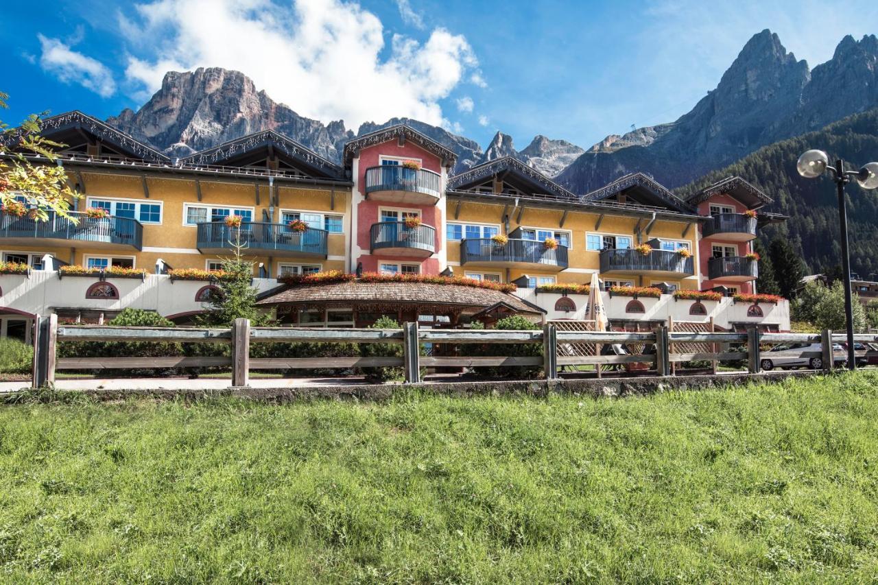 Sporting Aparthotel San Martino Di Castrozza Kültér fotó